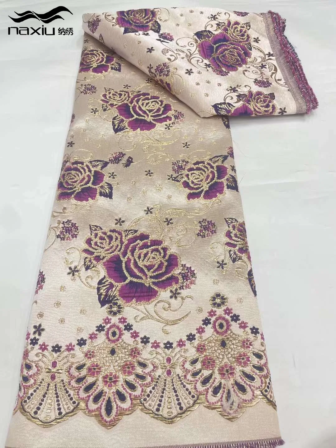 

Madison-Jacquard Material Африканская швейцарская кружевная ткань, высококачественный дамасский материал, новейшая парчовая кружевная ткань для свадебного платья, 2023 г.