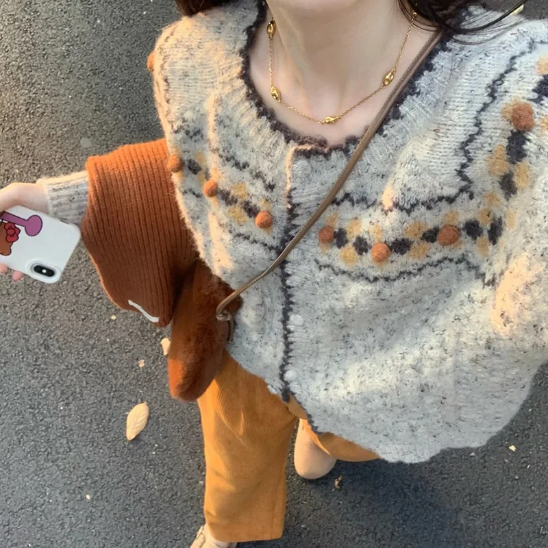 Серый женский свитер осенний кардиган с круглым вырезом и длинным рукавом