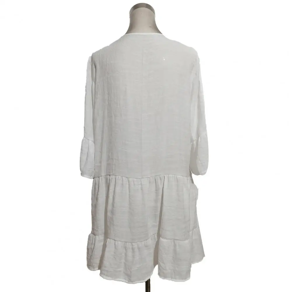 Женское ажурное мини-платье с кисточками однотонное свободное ТРАПЕЦИЕВИДНОЕ