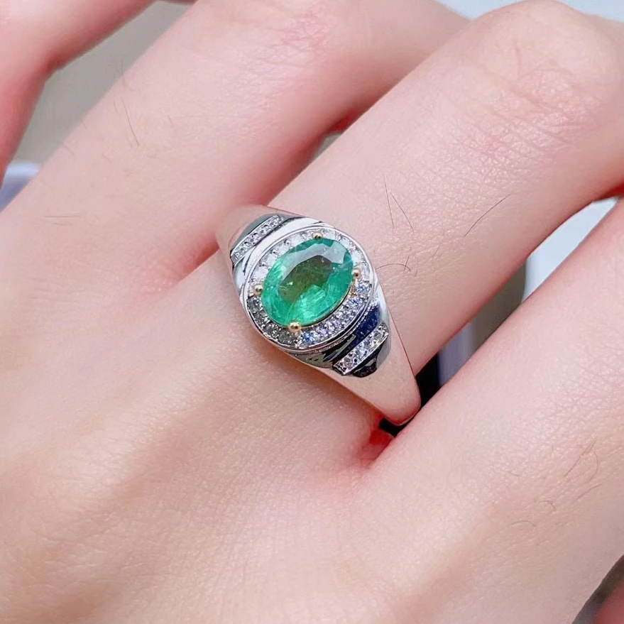 

Мужское серебряное кольцо с изумрудом карат, 3 слоя золота 18 карат