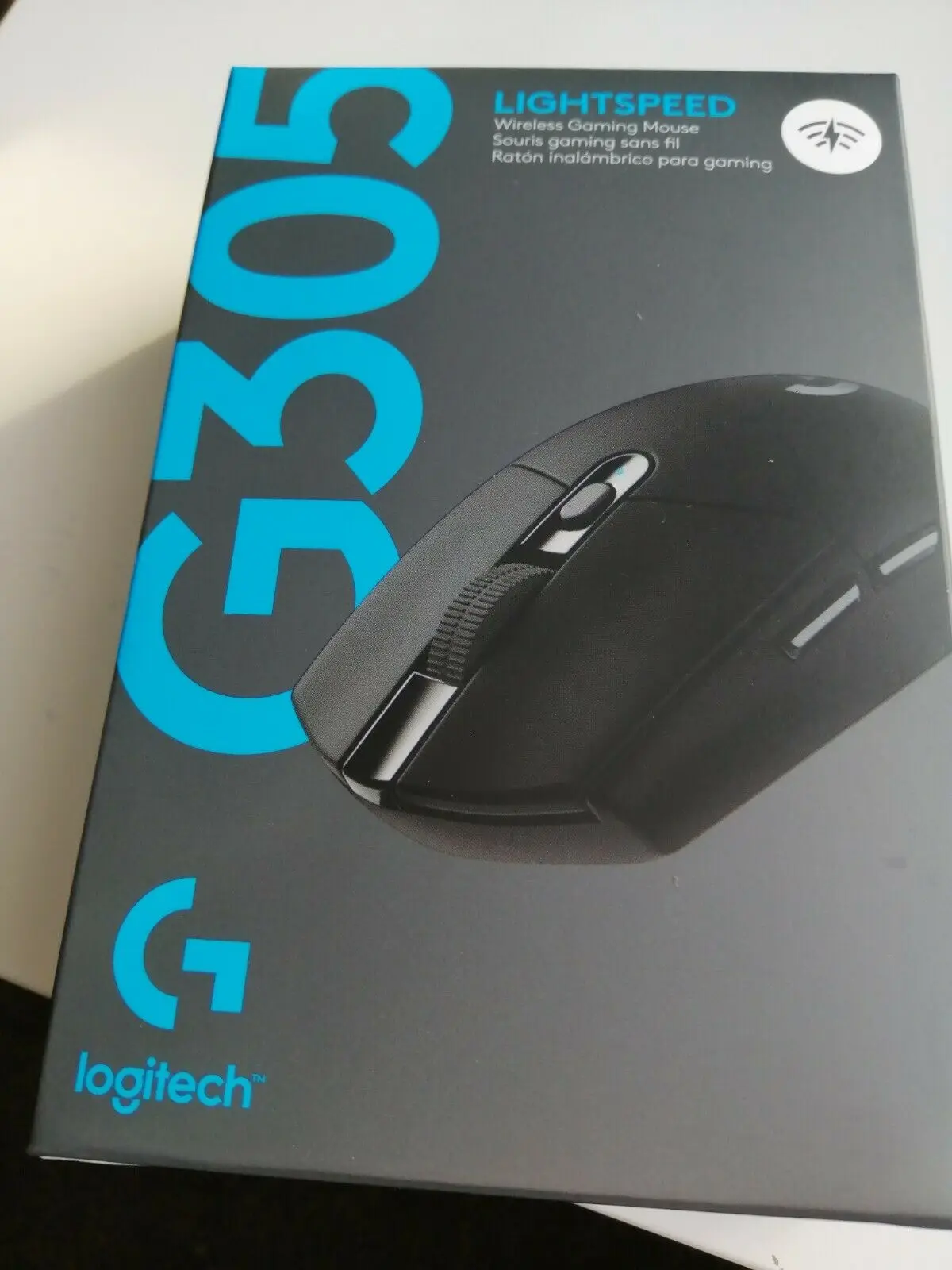

Wireless gaming mouse