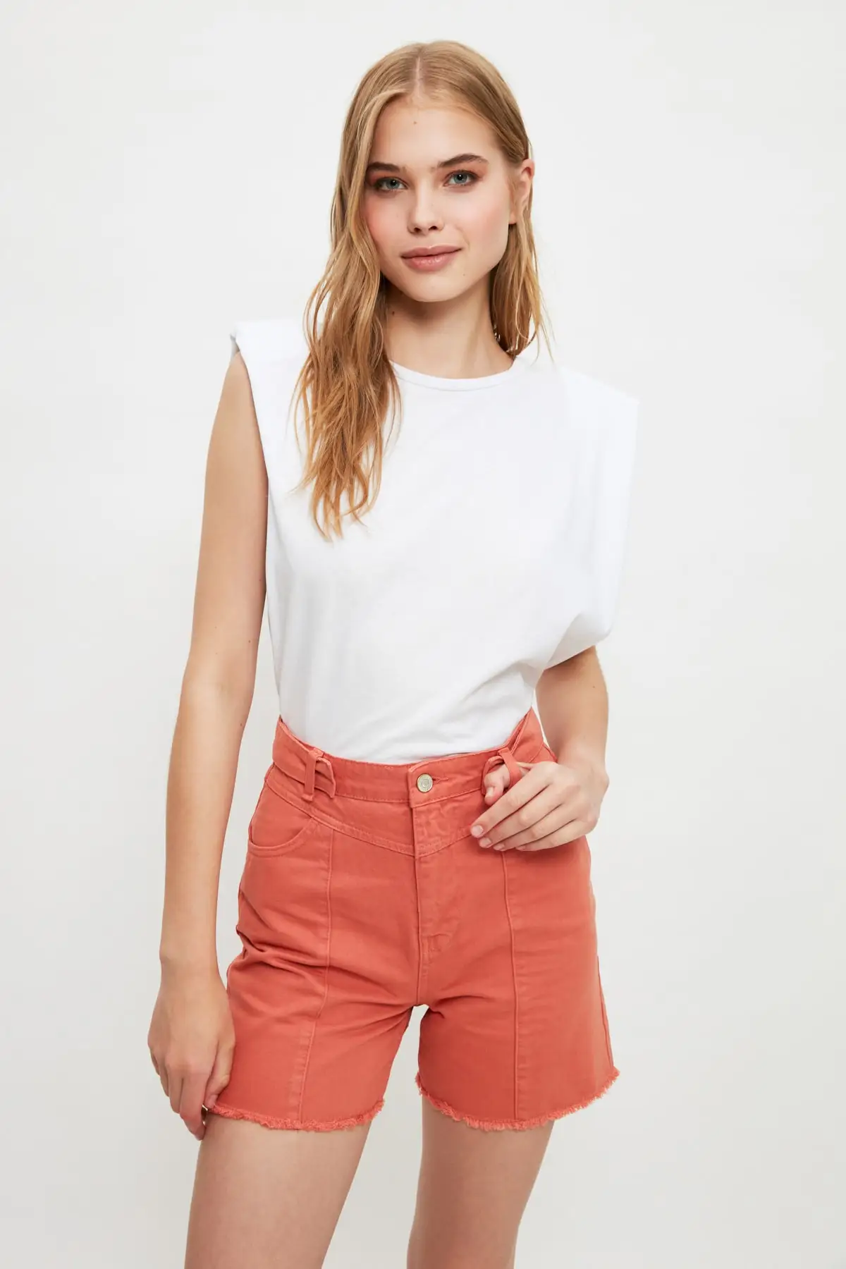 Джинсовые шорты TWOSS21SR0470