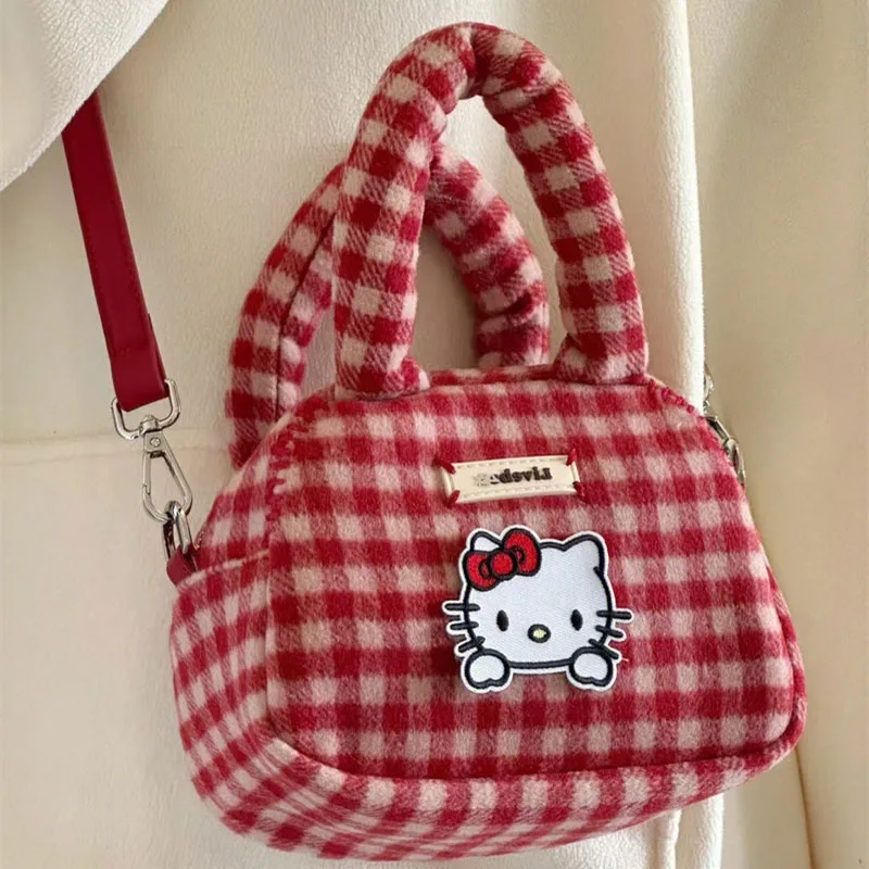 

Sanrio, модная сумка-мессенджер Hello Kitty 2022 Kawaii, сумка на плечо, красная сумка, вместительная сумка на молнии, Повседневная Сумка-седло