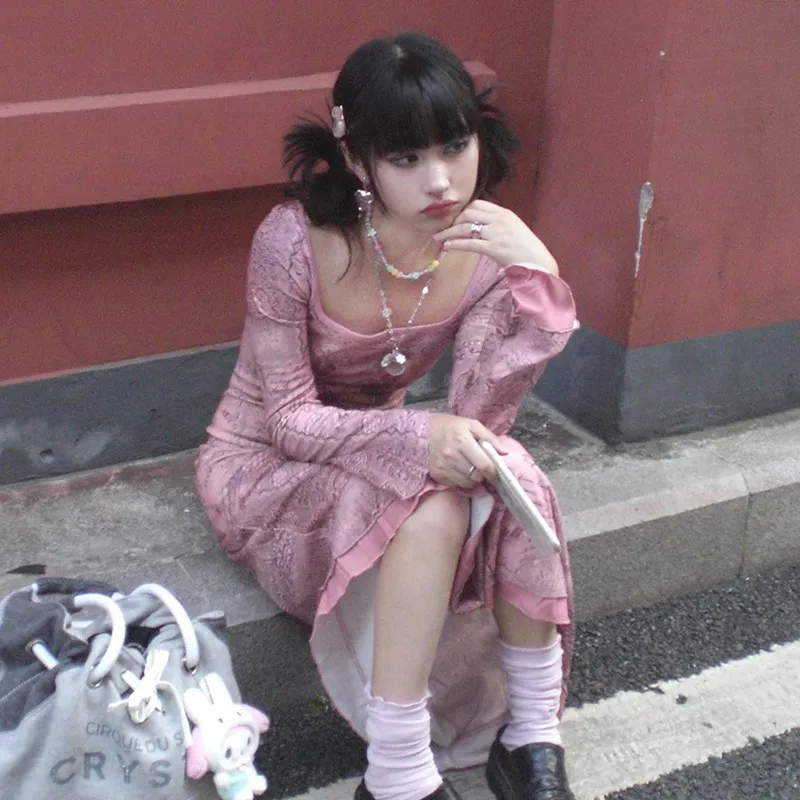 COZOK Трикотажное платье розового цвета