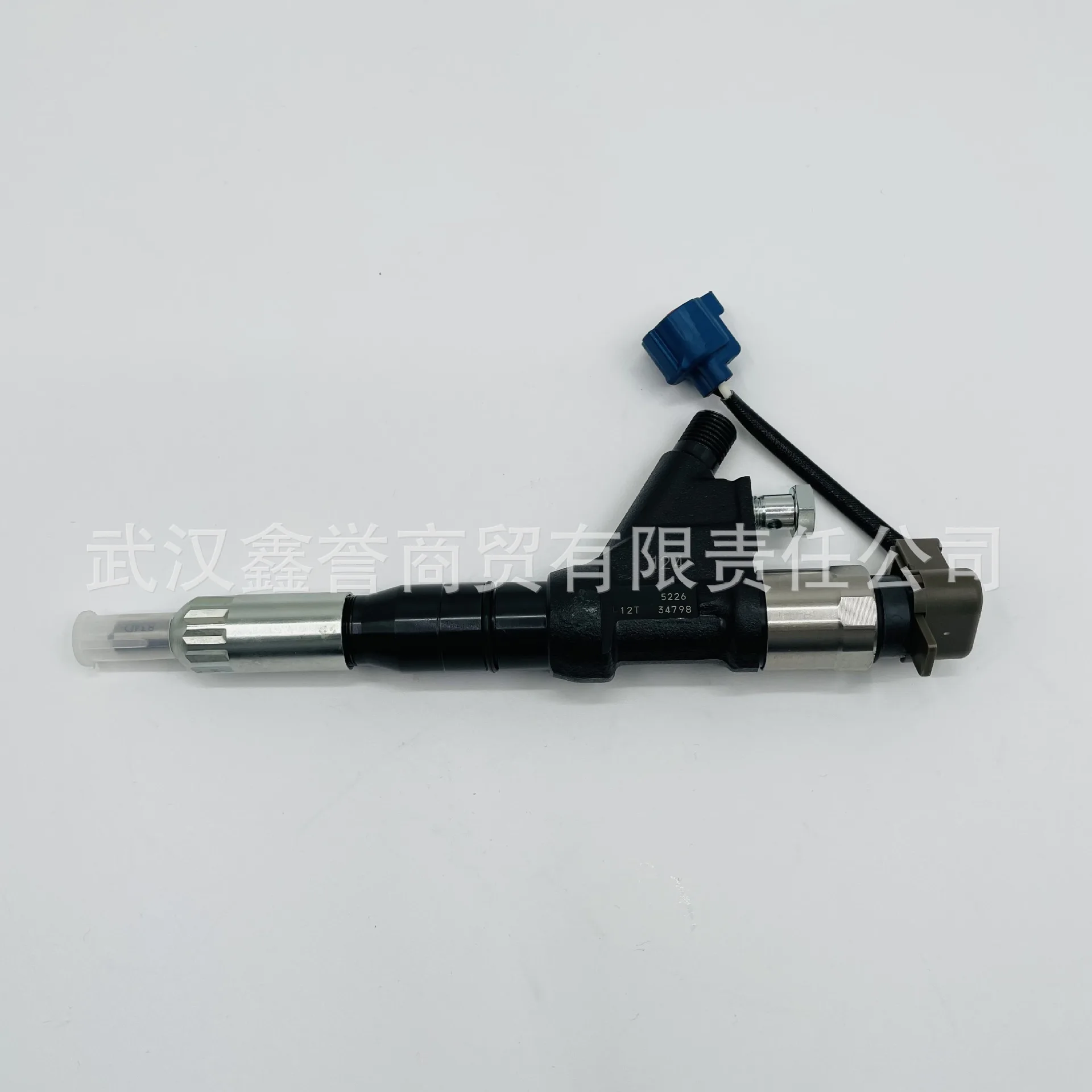 095000 -5226 23670-E0341 Топливная форсунка Denso в сборе подходит для двигателей Hino