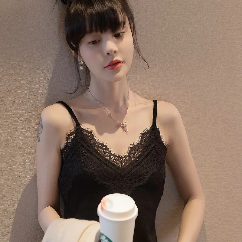 

2022 Women Summer Top New Ice Silk Knitted Lace Vest V-Neck Bottoming Shirt Suspenders Inside Sweater Camis Vests Solid Color