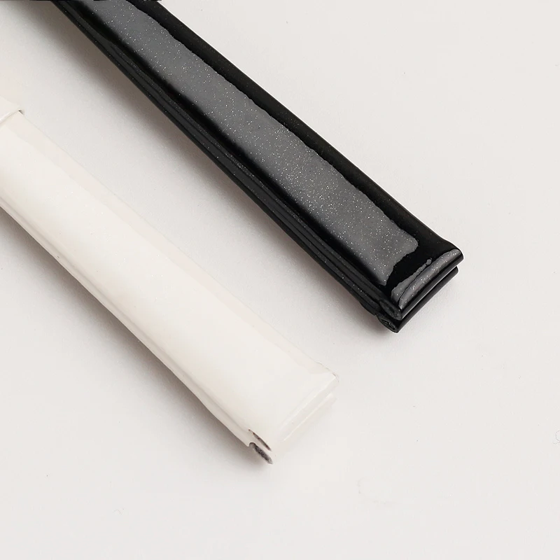 Часы женские ультратонкие из воловьей кожи глянцевые универсальные маленькие