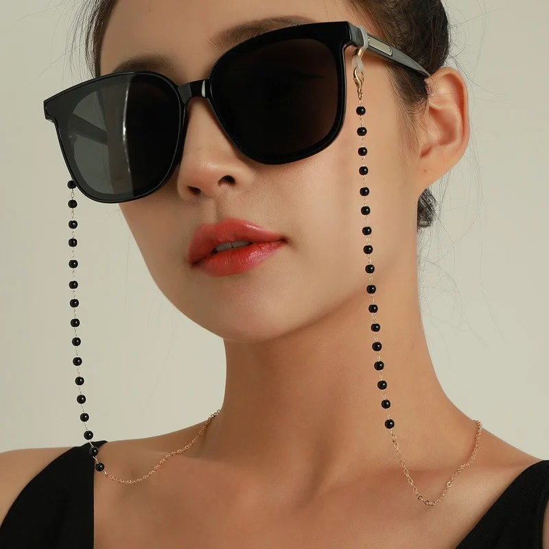 Купи Sunglasses Masking Chains For Women Acrylic Pearl Crystal Eyeglasses Chains Lanyard Glass 2021 New Fashion Jewelry Wholesale за 152 рублей в магазине AliExpress