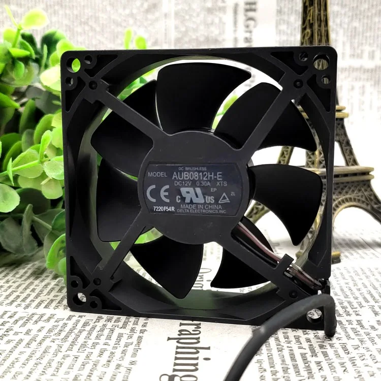 

Brand new original AUB0812H-E XTS 12V 0.3A 8cm 3-wire projector fan