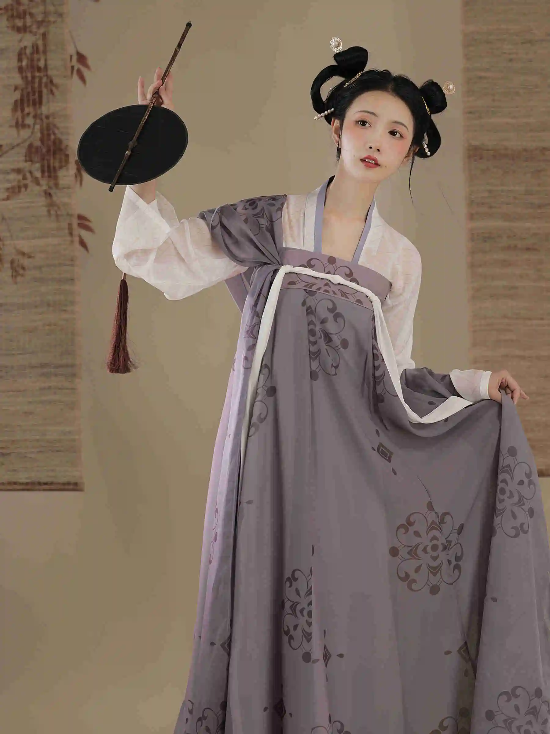 

Su Yu Hua Shang Yun Yao Qi Chest Hanfu Long Robe Tang Han Clothing Restoration Fairy Chinese Style