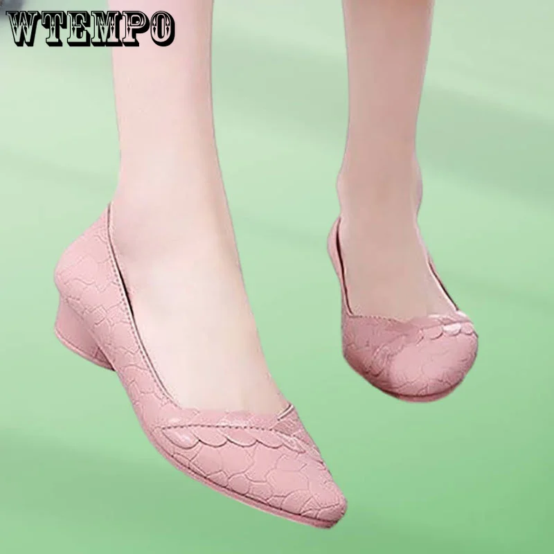 

WTEMPO Women Pumps Low Heel Waterproof Rubber Shoes Slip on Antiskid Soild Female Footwear Shallow Mouth Sandals Wholesale