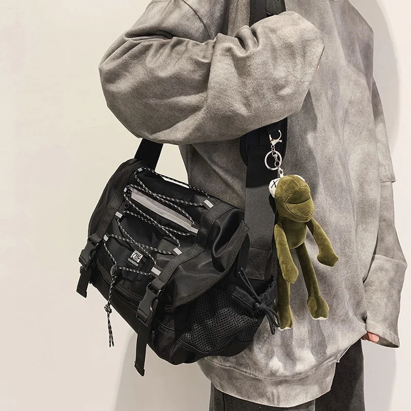 

Сумка кросс-боди Y2K Женская нейлоновая, дизайнерский роскошный маленький ранец на плечо в готическом стиле, в стиле Харадзюку, 2023