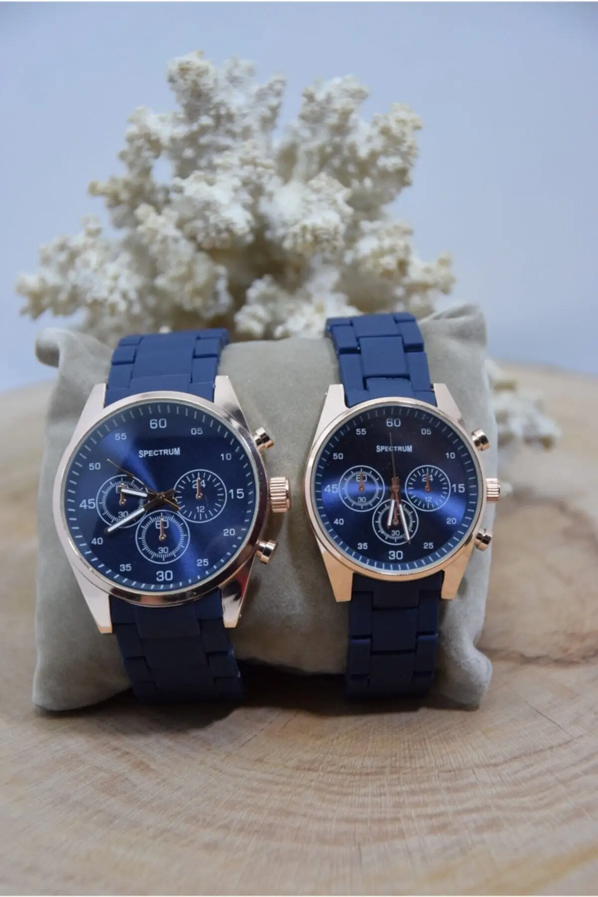 

2022 Watches Couple Luxury Fashion Sport Refresh Brands Top Quartz Stylish Clock High Quality Premium wristband watch