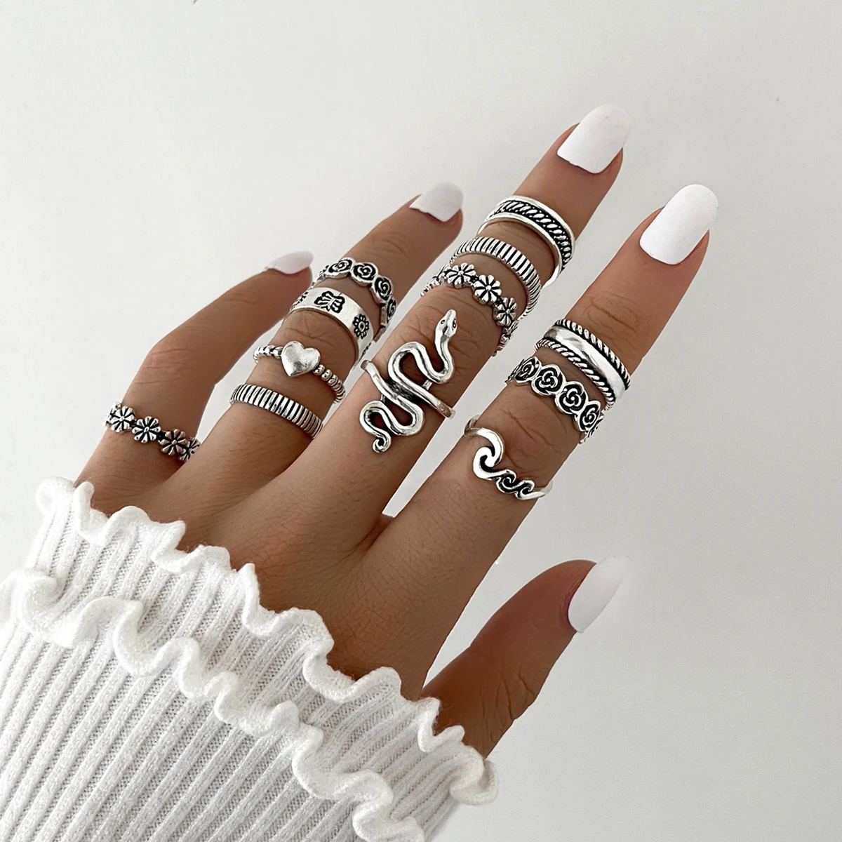 

12Pcs Vintage Snake Rings for Women Aesthetic Flower 2022 Trend Kpop Gothic Anillos Fashion Finger Open Rings Jewelry Streetwear