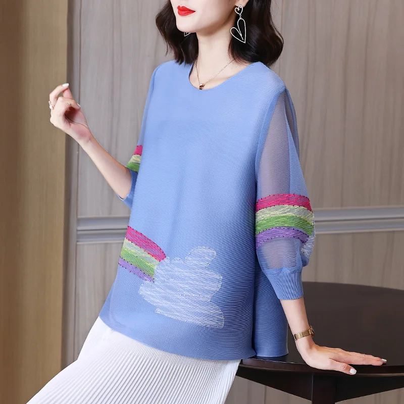 T Shirt Women 2022 Autumn New Fashion Loose Elastic Miyake Pleated Round Neck Three Quarter Sleeve Tops For Female  45-75kg