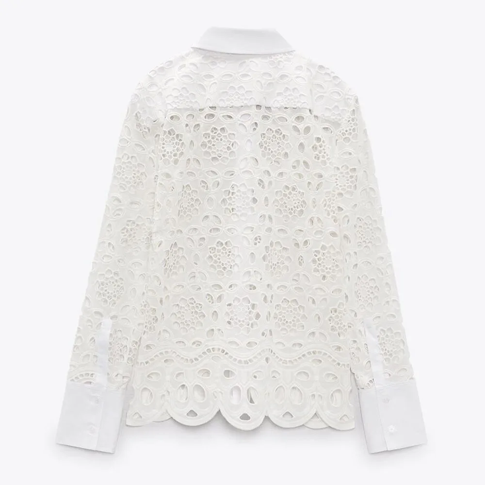 

Fashion 2022 shirt summer Ur HM spring new women's temperament hollow Embroidery Shirt