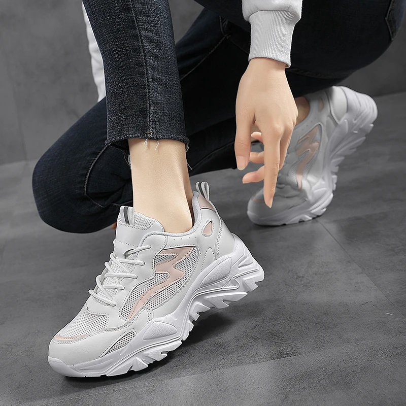 

Lightweight Thick Sole Plus Dad Shoes All-match Trend Non-slip Women's Sports Shoes Fashion Women's Casual Shoes Trendy Shoes