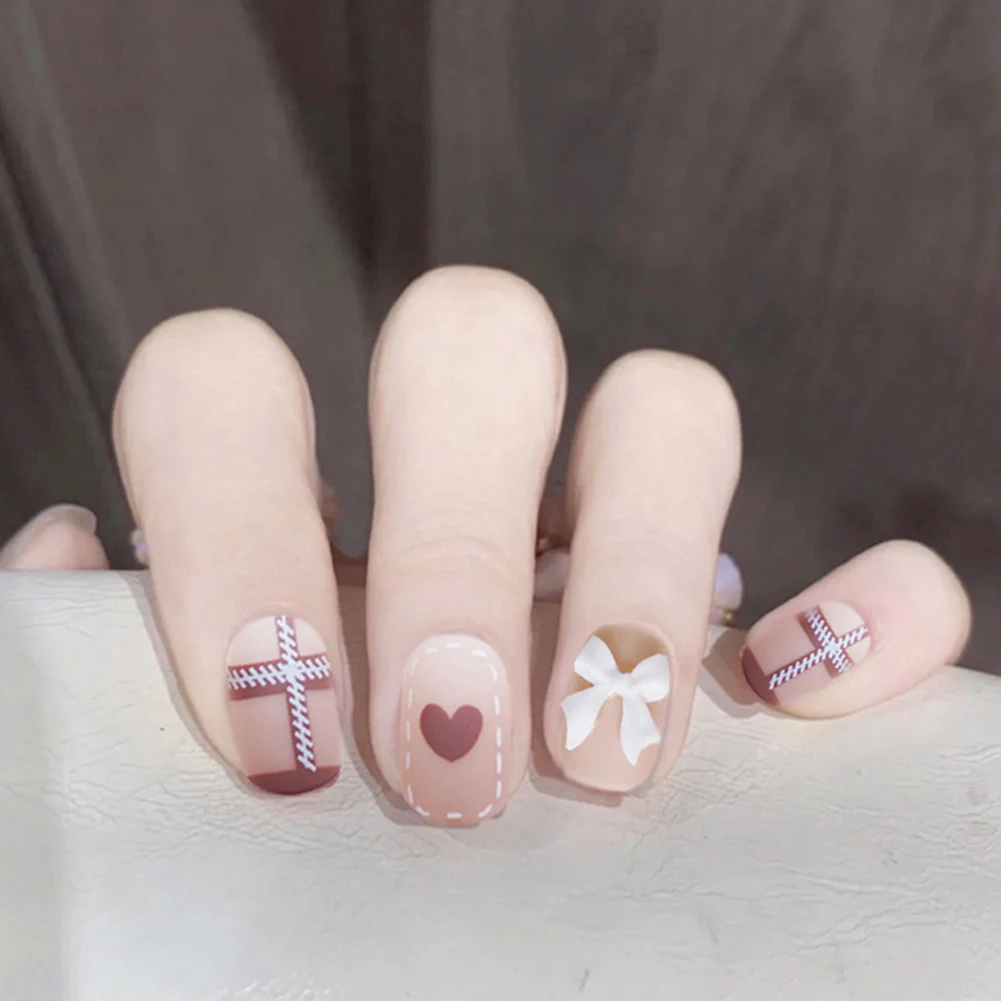 

Faux Ongles False Nail Cute Heart & Bow Short Stick On Nails Full Cover Finished Nails Piece