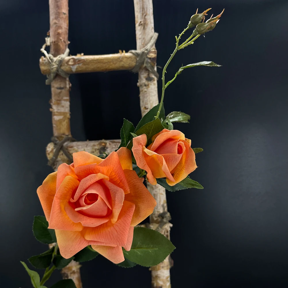 

Искусственные шелковые розы SunMade