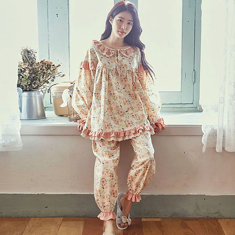 Women Cute Floral Lace Pajama Sets.Vintage Ladies Girl's Long sleeve Princess Pyjamas Set.Flowers Sleep Loungewear Nightclothes