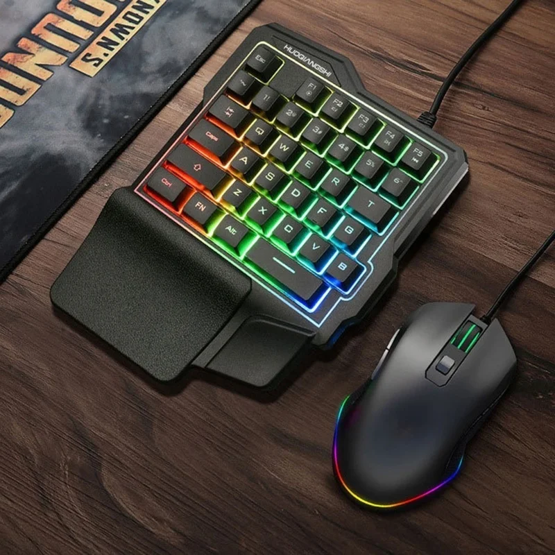 

One-Handed Gaming Keyboard RGB Backlit Portable Mini Game Keypad Ergonomic Hand Rest For PC Gamer Smart Gamer Keyboard