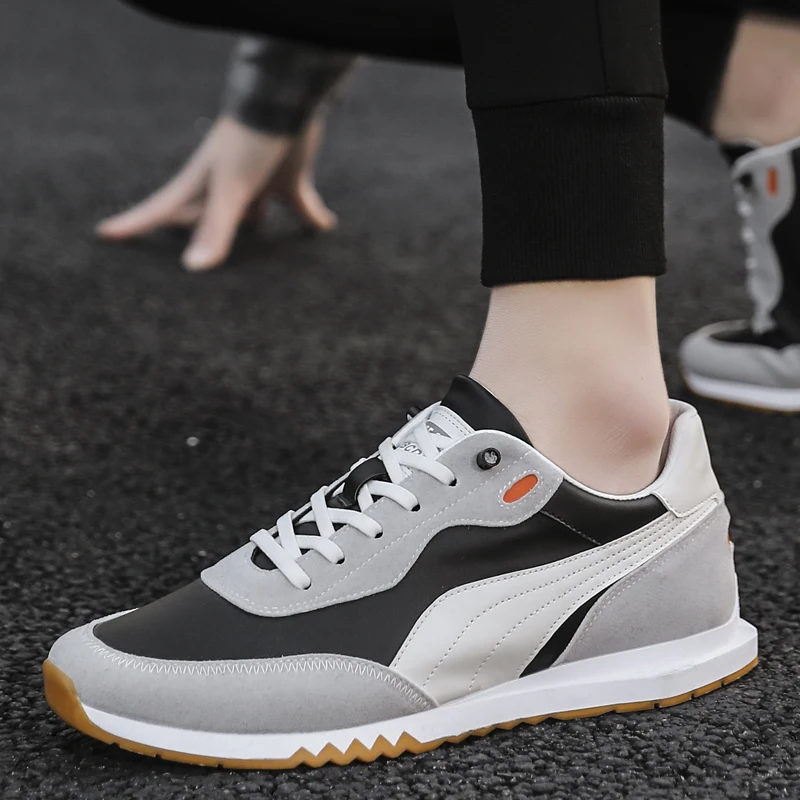 

2022 hot sell new men's sports shoes Forrest Gump shoes umbrella cloth board shoes lazy shoes small white shoes