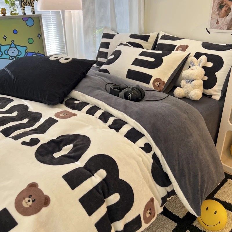 Cartoon Milk Velvet Quilt Cover 50 X200x230 Winter Thickened Coral Flannel .5 Four-Piece Set