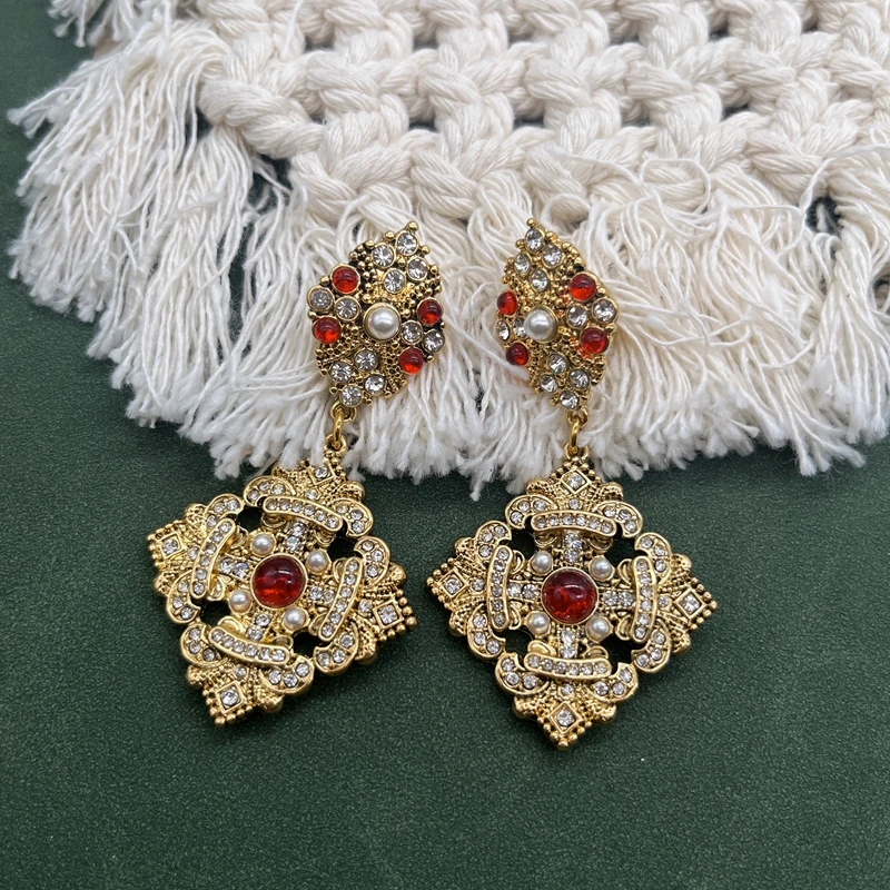 

Vintage Clip Earrings Rhinestone Red Party Christmas Accessories Femme Modern Pendientes