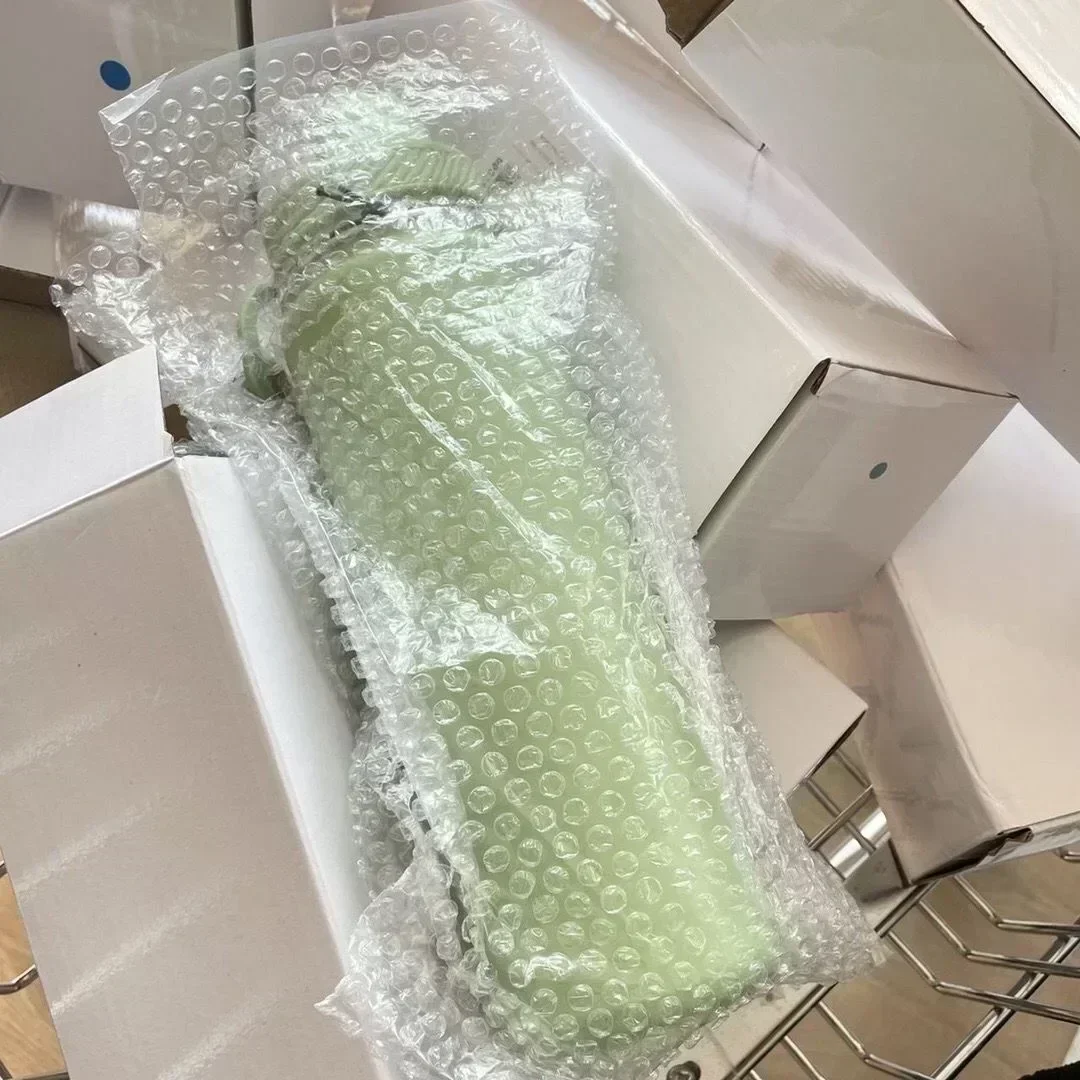 Фото Бутылка для воды Back to Life 710 мл, спортивная бутылка из нержавеющей стали с титановым вакуумным покрытием, портативная, герметичная, для активного отдыха, подарок на день рождения №5