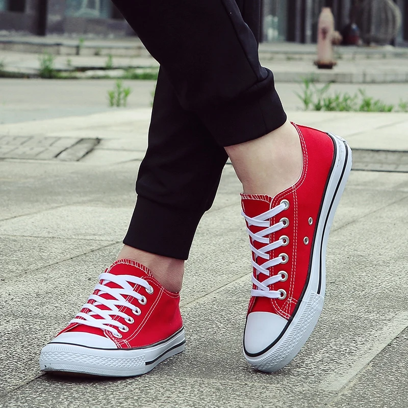 Women Red Flats Canvas Shoes 2023 Spring Fashion Low Top Casual Walking Ladies Shoe Breathable Tenis Feminino Zapatos Mujer
