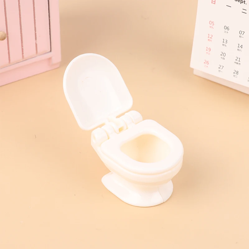 

1:12 Dolls Accessories Vintage Dollhouse Furniture Bathroom Modeling White Toilet Doll House Miniature Baby Pretend Toys