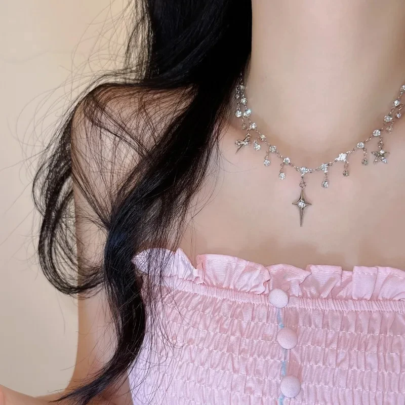 Женское ожерелье с подвеской в виде креста из хрустального циркония