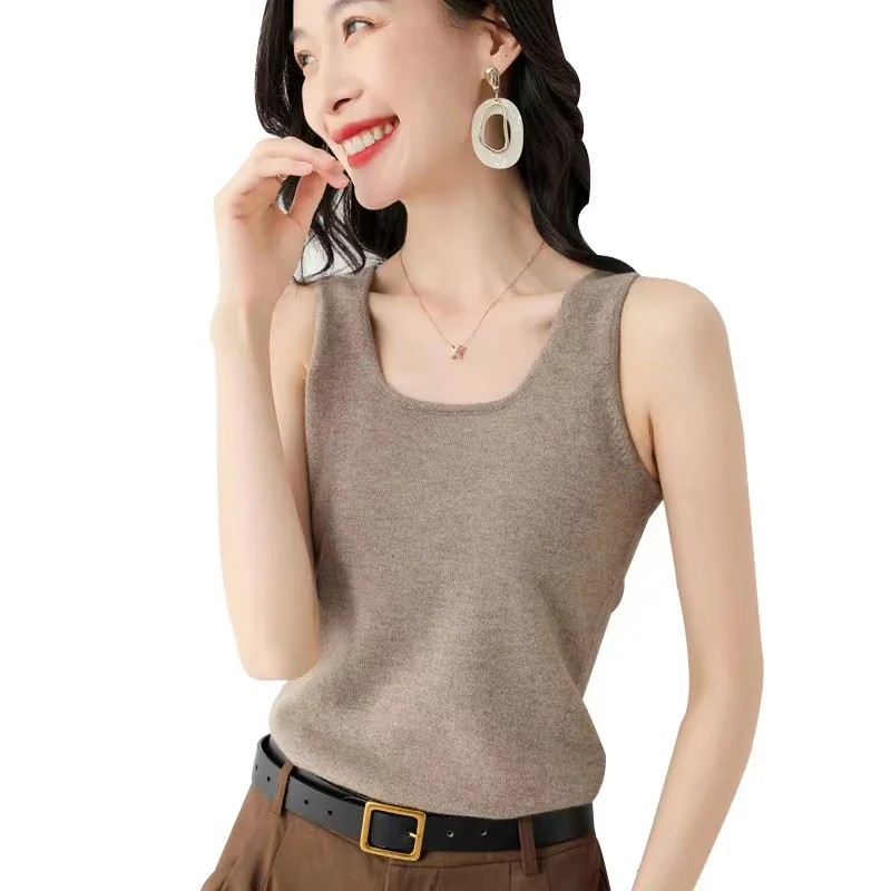 Wool Blend New Women's Slim U-Neck Short Solid Color Sleeveless Bottom Knit Halter Vest For Autumn/Winter 2023 C763 images - 6