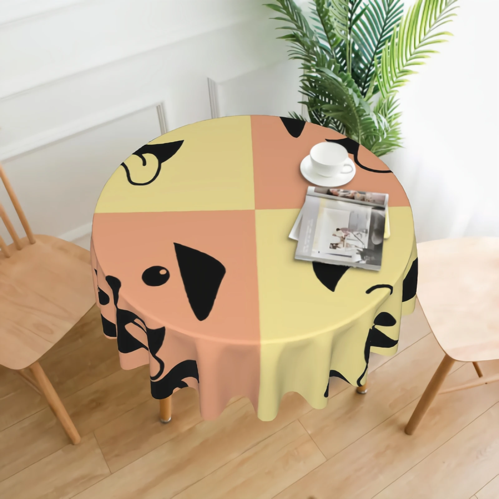 

Smiling Pitbull And Shiba Puppies Tablecloth Washable Funny Cartoon Dog Faces Round Tablecloths Circular Table Cover Cloths