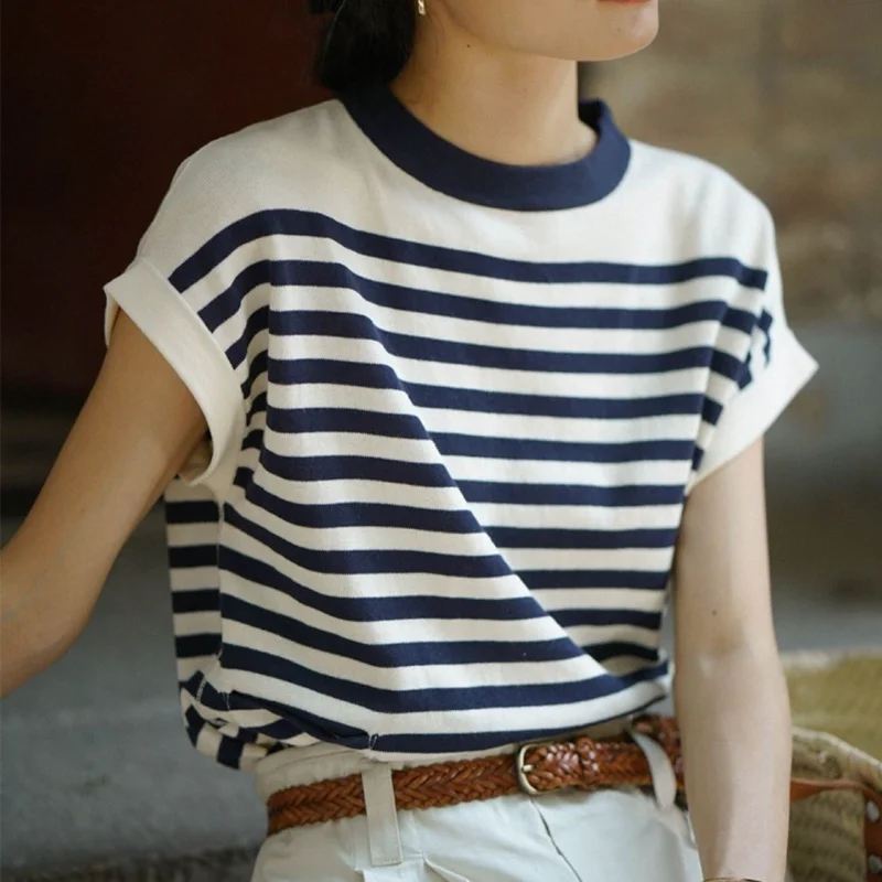 

Blue Striped Short Sleeve Round Neck Tees Loose Casual Cotton T-shirt for Women