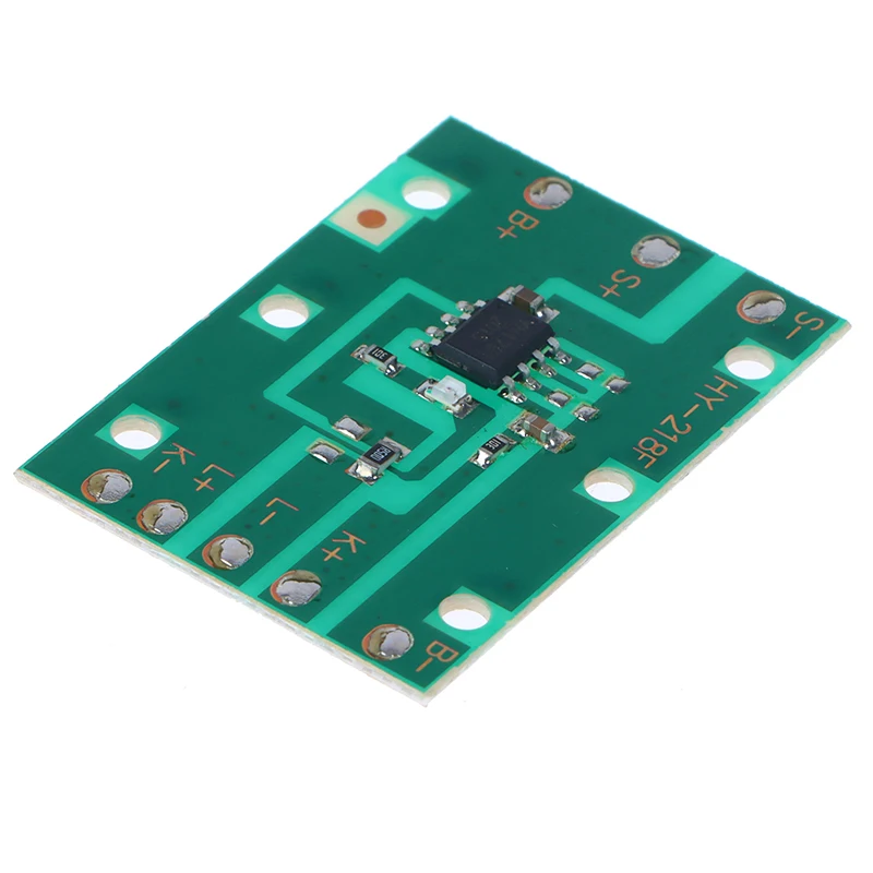 

Налобный фонарь HUXUAN зеленый 3,8*2,6 см