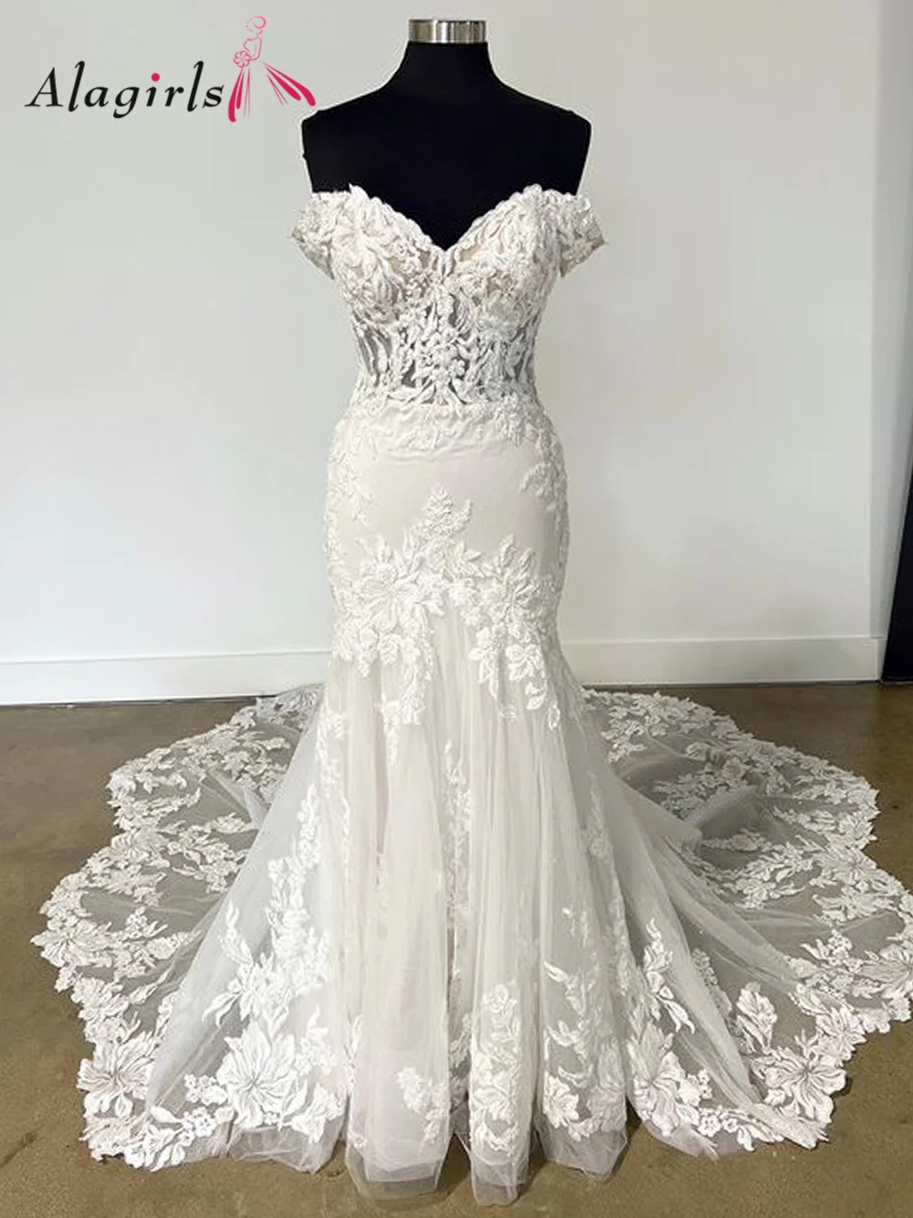 

Женское свадебное платье с юбкой-годе, элегантное пляжное платье с кружевной аппликацией и V-образным вырезом, платье невесты с открытыми плечами без рукавов, белое платье в стиле бохо, 2023