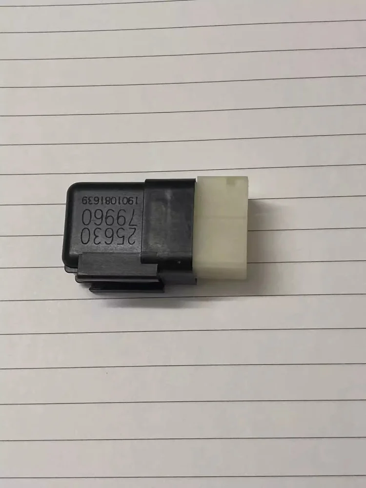 

Для Nissan TIIDA LIVINA SYLPHY TEANA QASHQAI X-TRAIL реле звукового сигнала 12V15A