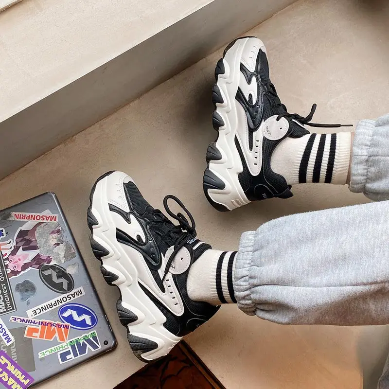 

High-soled women running sport tennis sports shoes white flats low heel unisex sneakers 2022 models mash flat-heeled elegant