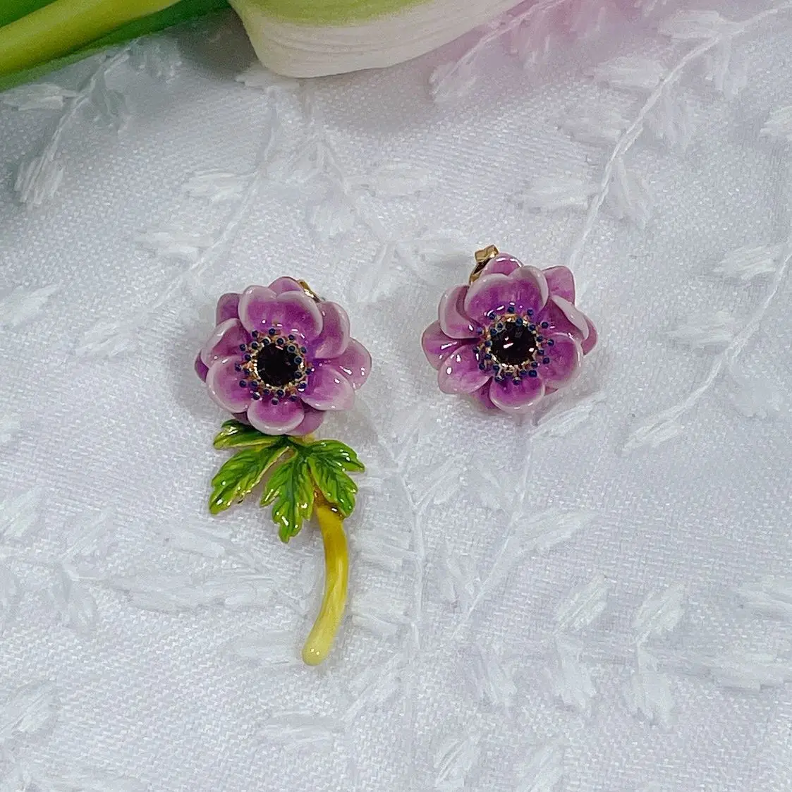 

2023 Fashion French Handmade Enamel Purple Silver Lotus Petals With Green Leafy Branches Asymmetrical Ear Studs Earrings
