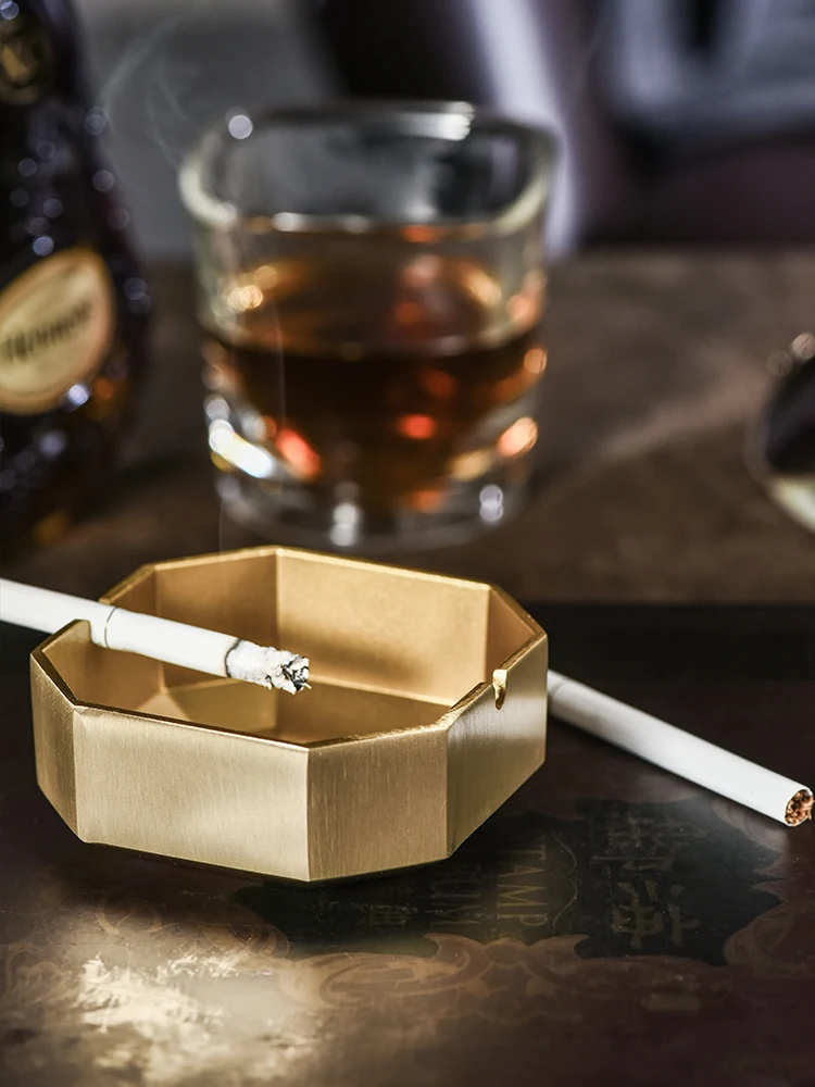 

Brass Nordic small size ashtray minimalist light luxury home living room car copper ashtray