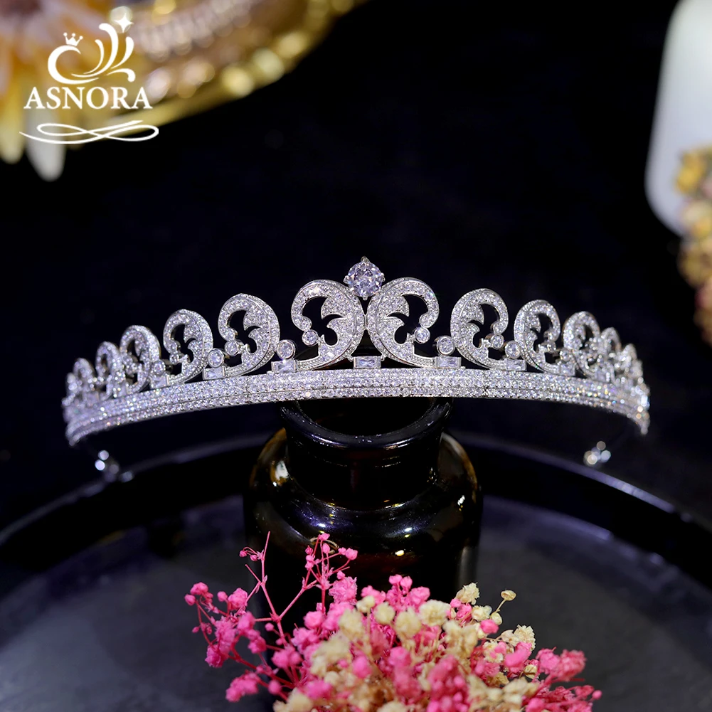Женская свадебная тиара с фианитом в европейском стиле