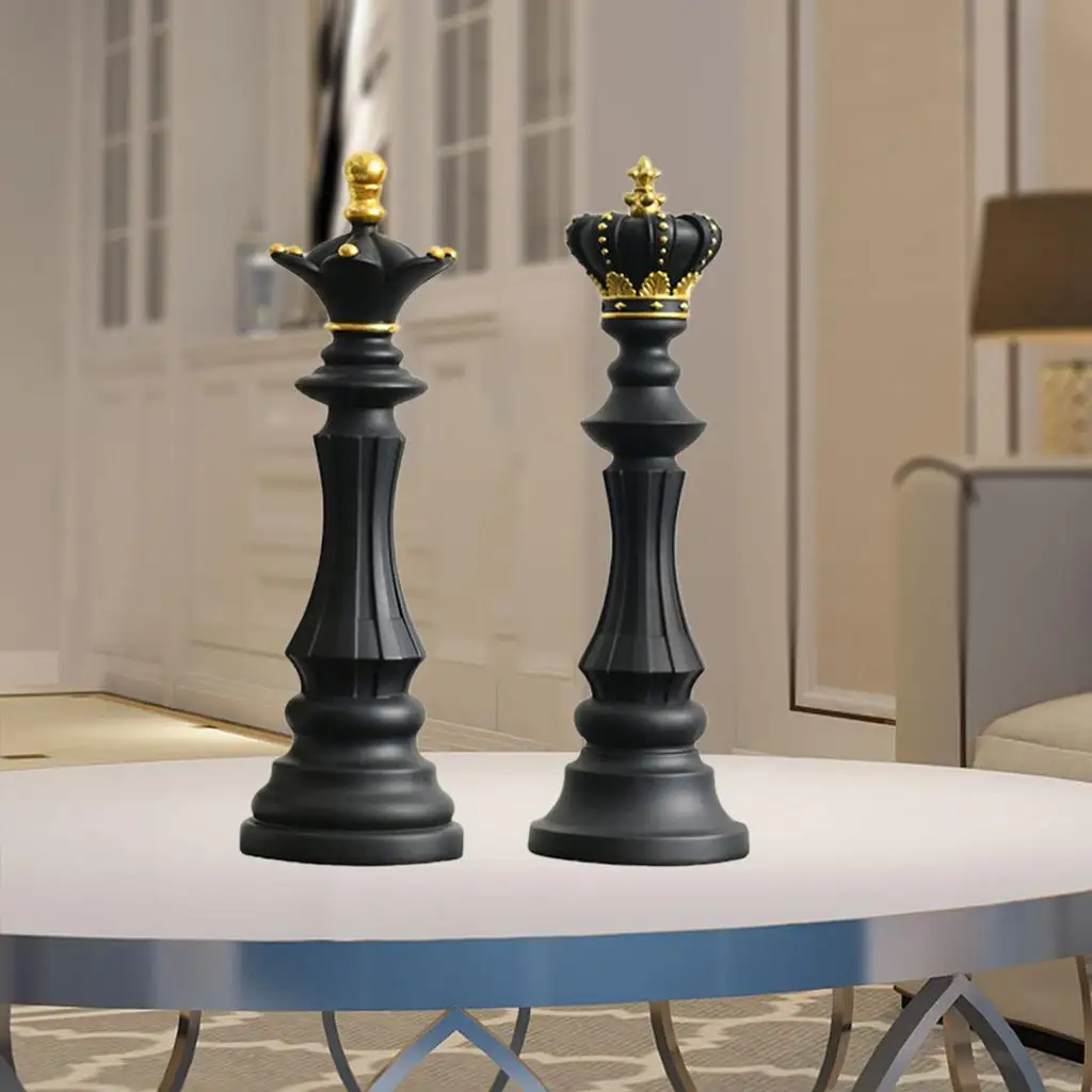 

2pcs International Chess Sculpture Ornament Figurine Props Queen