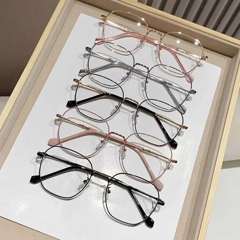 Очки солнцезащитные женские с фотохромными линзами и диоптриями