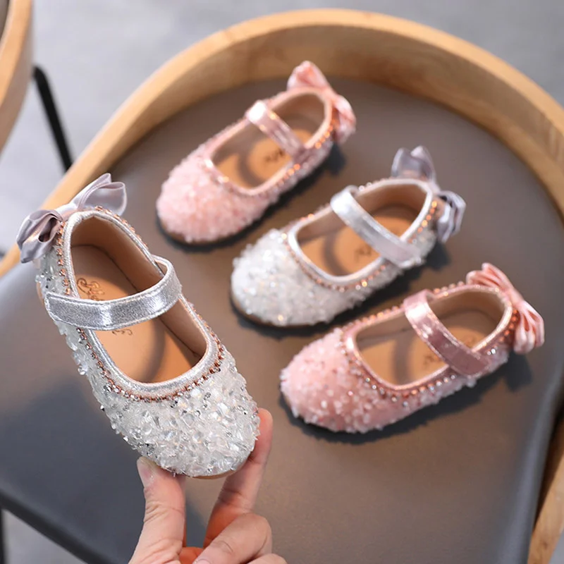 

Spring and autumn girls shoes flash princess heel bow in the big children's crystal children's party shoes children's flat shoes