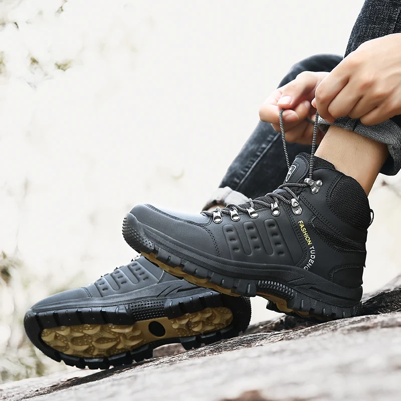 Green Leather Hiking Boots Men Waterproof Outdoor Sports Hiking Shoes Men Hunting Trekking Boots Autumn Winter Warm Snow Boots