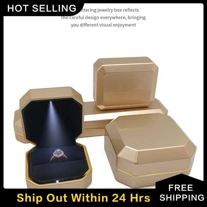 

LED Jewelry Box Luxury Velvet Rubber Necklace Pendant Storage Package Gift Box Display With Light For Proposal Wedding Case