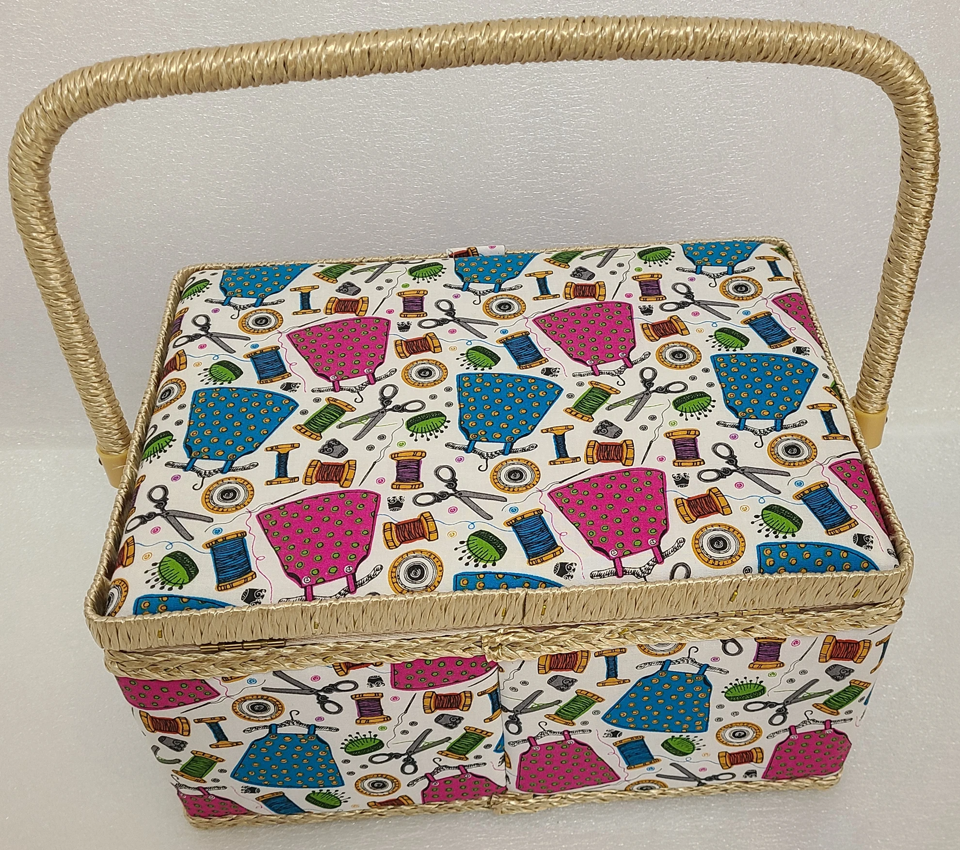 

Christmas Gift Small Size Sewing Basket with Notions, Fabric Covered Jewelry Basket Dressing Case Bedroom Decorative Box