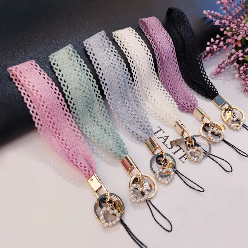

Mobile Phone Wristband Car Pendant Phone Accessories ID Keychain Mobile Phone Lanyard Fashion Pearl love pendant Phone lanyard