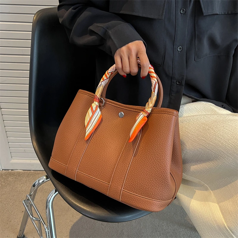 

Классическая Женская Повседневная сумка, вместительная сумка-тоут, женская сумка через плечо, Высококачественная сумка-тоут из искусствен...